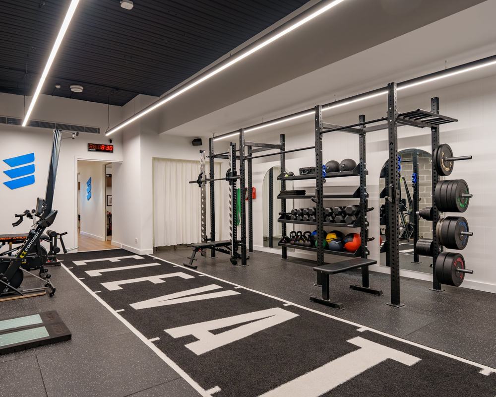 Rehab gym and exercise physiology area at Elevate Health Bella Vista